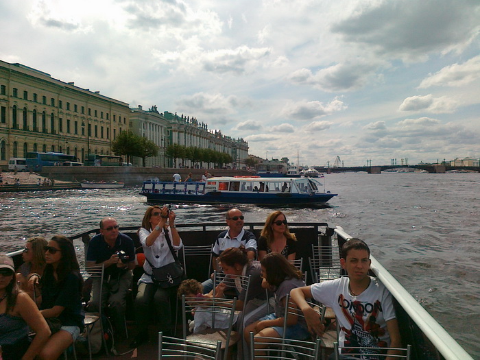 Neva river boat tour