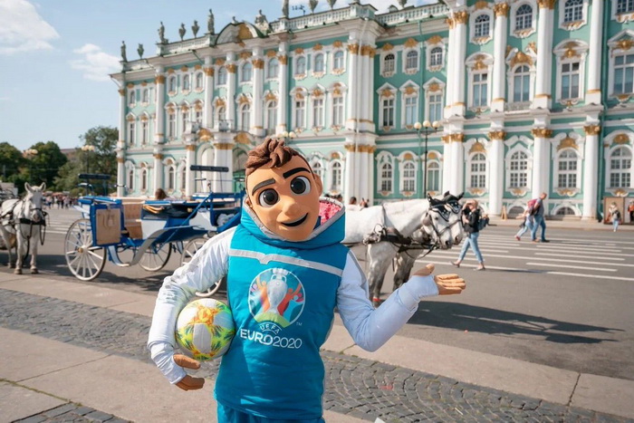 St Petersburg UEFA EURO tours