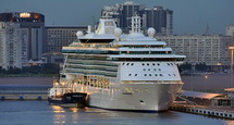 Private excursion from Jewel of the Seas with MaxiBaltTours