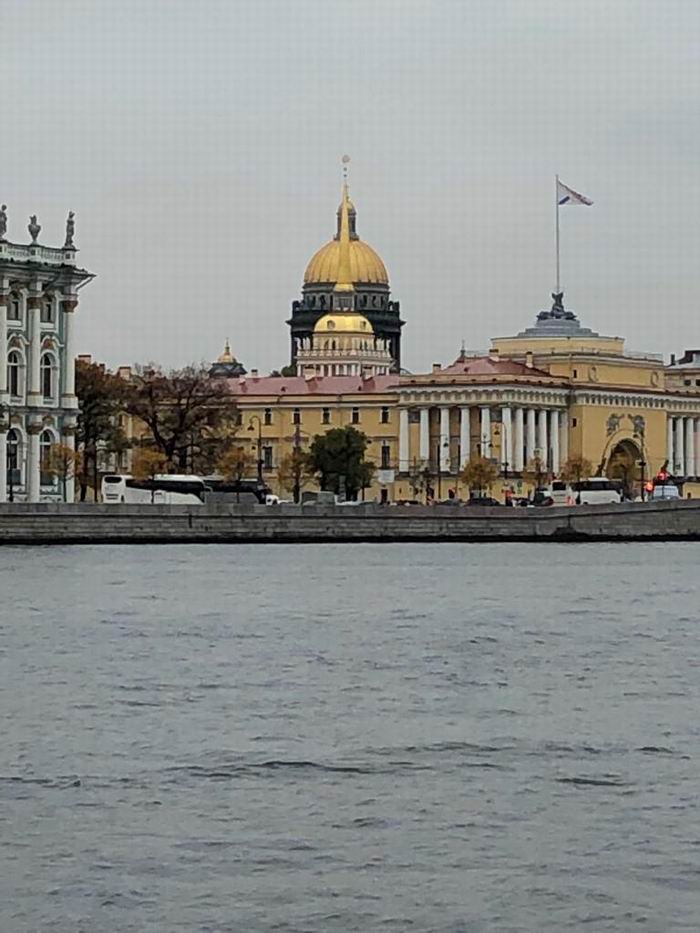 St Petersburg boat tour along rivers and canals